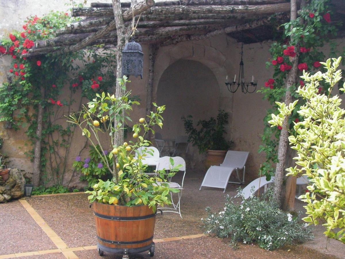 Maison d'Hôtes Le Casalet Villandraut Extérieur photo